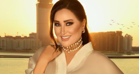 بالفيديو: لطيفة التونسية توصي الناس بالرضا في دعاء (راضيين)