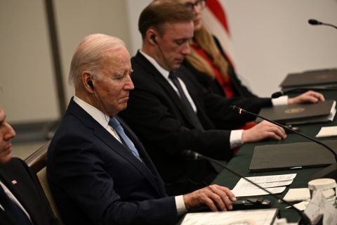 World leaders arrive to participate in G7 summit