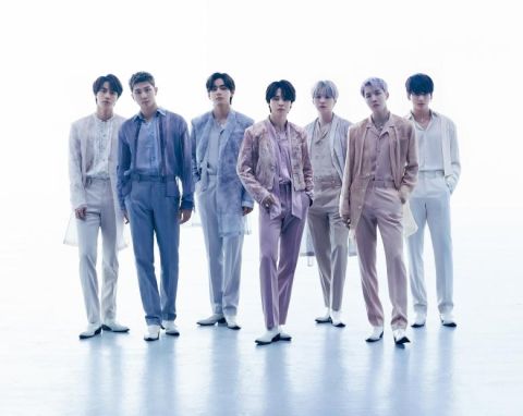  تأكيد علاقة جيني و في نجم فرقة BTS رسميًا.. وصورة رومانسية تؤكد الأمر