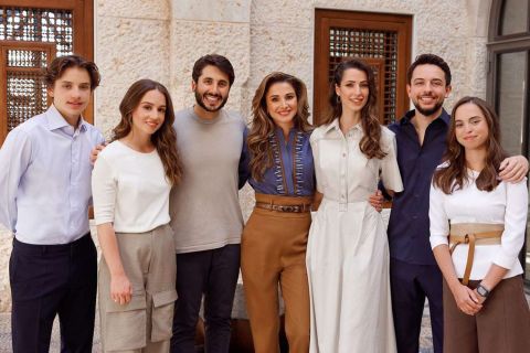 ملكة الأردن المستقبلية: ما لا تعرفونه عن الآنسة رجوة آل سيف