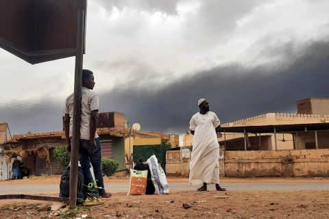 مصر تفرض تاشيرة دخول على كافة السودانيين بلا استثناء
