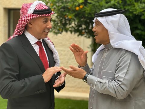 محمد عبده يرد على طلب رمضان الغناء معه:(لو اجتمع الحج مع رمضان!) 
