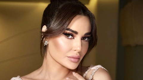 نادين نجيم تتصدر الترند بإطلالة صيفية.. 