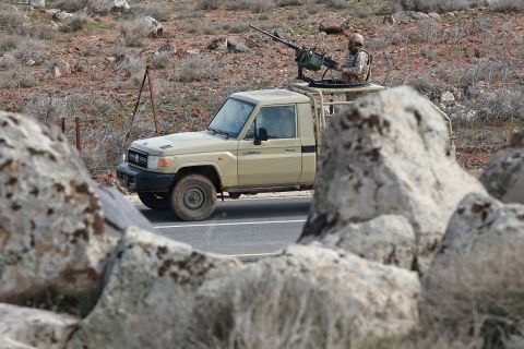  3 قتلى في اشتباك مع الأمن الأردني.. بينهم 2 فرا من السجن
