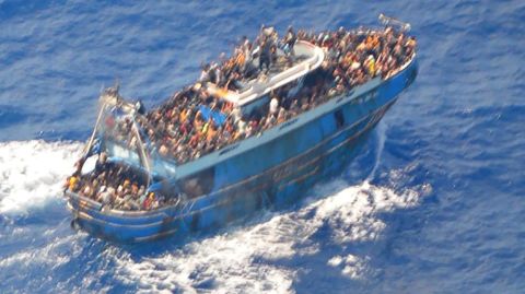  300 مهاجر في عداد المفقودين بعد رحلة من السنغال إلى جزر الكناري
