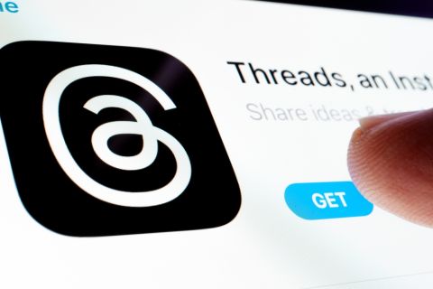 Who's the 1st Arab leader to join Threads?