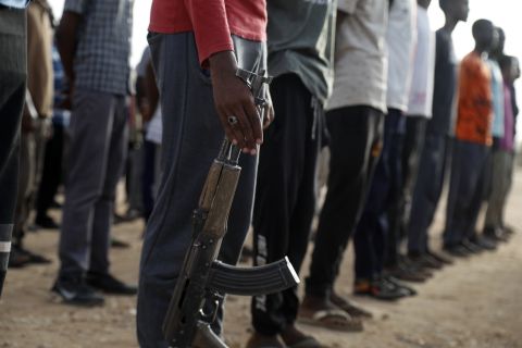 الامارات تنفي تسليح او الانحياز لأي طرف في حرب السودان