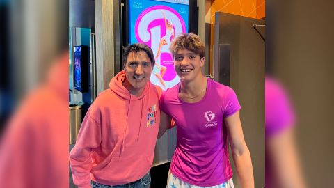 Is Justin Trudeau gay? Canadian PM in pink sparks rumors