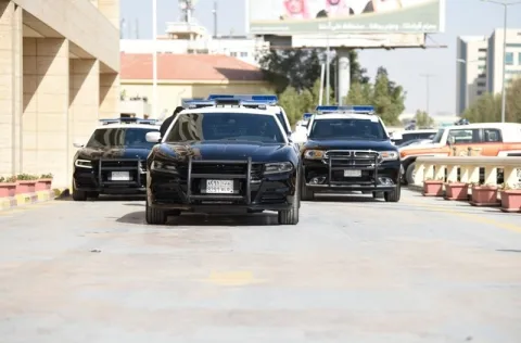 بالفيديو.. مداهمات أمنية تستهدف مروجي المخدرات في الرياض