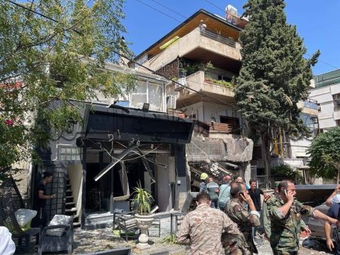 وائل زيدان يدافع عن شقيقه أيمن زيدان بعد اتهامه بـ