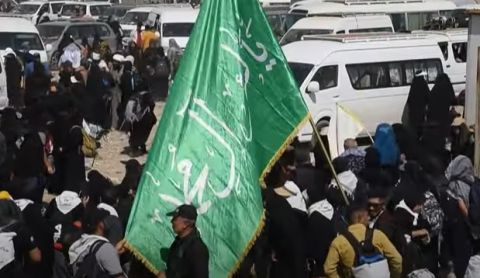 غالبيتهم زوار ايرانيون.. 18 قتيلا بحادث سير مروع في العراق