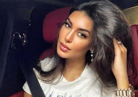 ياسمين صبري تحذف هذه الصورة بعد تعرضها لهجوم المتابعين