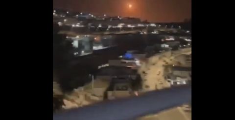 اطلاق قذيفتين من سوريا على الجولان المحتل واسرائيل ترد بقصف مدفعي