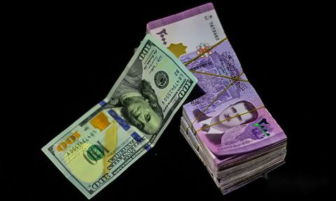 سعر الدولار اليوم في سوريا الأربعاء 18 أكتوبر 2023.. الليرة تقاوم