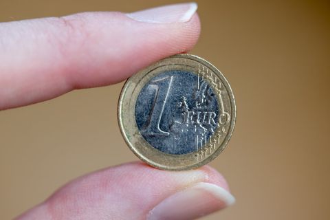 سعر اليورو اليوم في سوريا بالسوق السوداء الاثنين 9 أكتوبر 2023