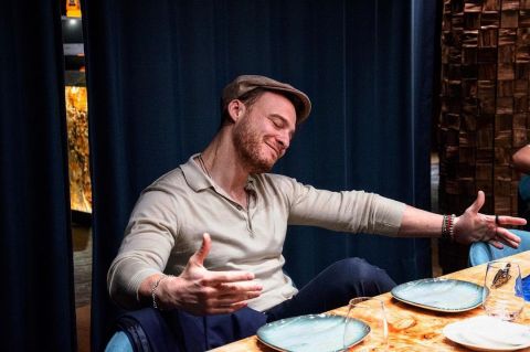 Not Hande Erçel! who is Kerem Bursin secretly dating?