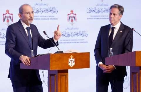 الصفدي: لن نوقع اتفاقية تبادل الطاقة والمياه مع إسرائيل