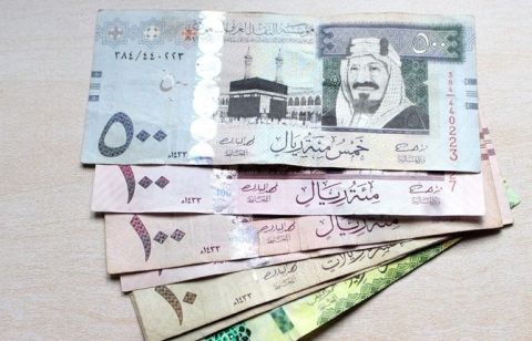 سعر الدولار اليوم في مصر الاثنين 13 نوفمبر 2023.. جنون السوق السوداء