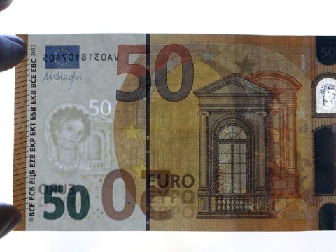 سعر اليورو اليوم في سوريا بالسوق السوداء الخميس 2 نوفمبر 2023
