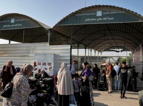 8 مستشفيات مصرية تستعد لاستقبال جرحى غزة