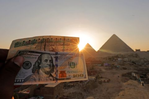 سعر الدولار اليوم في مصر الأحد 17 ديسمبر 2023.. ارتفاع بالسوق السوداء
