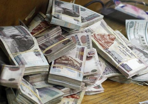 سعر الدولار في مصر اليوم الأربعاء 20 ديسمبر 2023.. اجتماع المركزي والتعويم