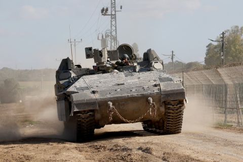 Two Israeli army majors killed in intense Gaza clashes