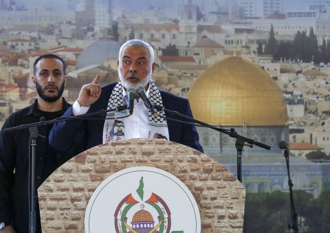Ismail Haniyeh meets Turkish FM Hakan Fidan