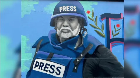 Large mural of Palestinian journalist Wael Al-Dahdouh in Dublin