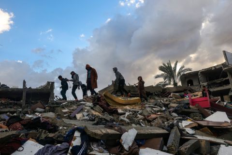 تفاصيل مروعة.. الأمم المتحدة: آلاف المعتقلين في غزة