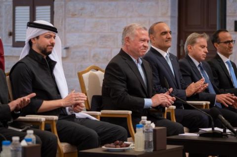 ملك الأردن يتحدث عن كواليس الإنزال الجوي على غزة