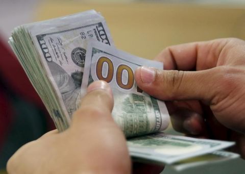 هبوط كبير.. سعر الدولار في السوق السوداء في مصر اليوم الاثنين 5 فبراير 2024