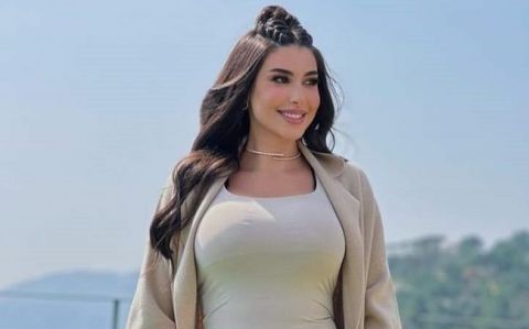 ياسمين صبري تثير إعجاب متابعيها بهذه الإطلالة