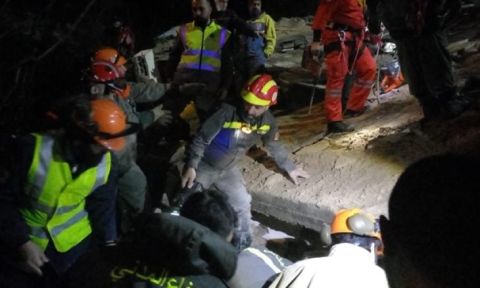 قتلى في انهيار مبنى في لبنان