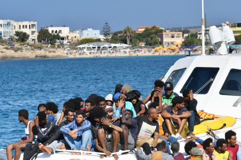 Immigrant boat capsizes off Tunisia shore, 13 killed 