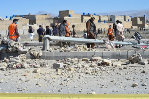 Explosion kills 12 people in southern Pakistan