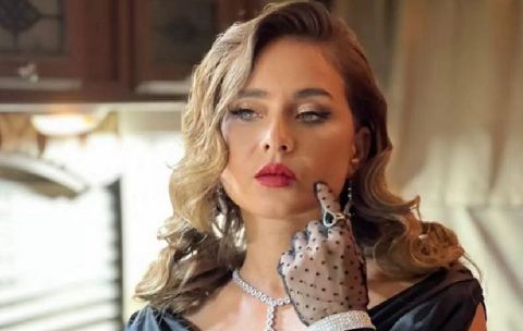 رمضان 2024: طرح صور كواليس مسلسل (فراولة) للنجمة نيللي كريم