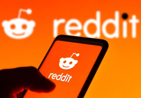 Reddit goes public with top of the range $34 per share, valuing at $6.4B