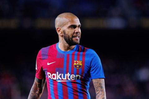 Did Dani Alves commit suicide in jail?