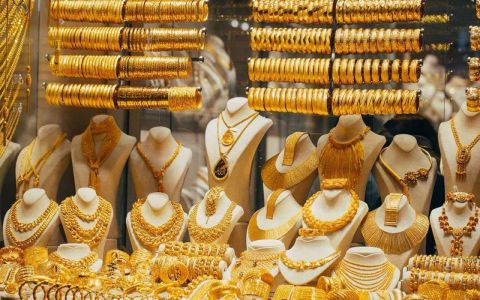 أسعار الذهب اليوم في مصر الخميس 21 مارس 2024.. 