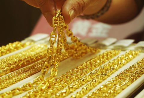سعر الذهب اليوم في مصر الأربعاء 27 مارس 2024.. عيار 21 لحظة بلحظة