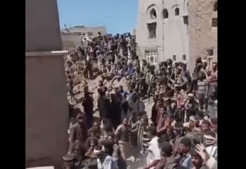 Houthis detonate houses in Rada’a: dozens killed and trapped under rubble 