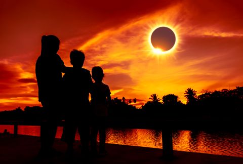 Cellular networks to be disrupted by upcoming solar eclipse next month