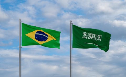 Saudi Arabia to tighten trade with Brazil, including military planes