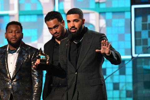 Drake Faces legal threats over AI Tupac's voice in 