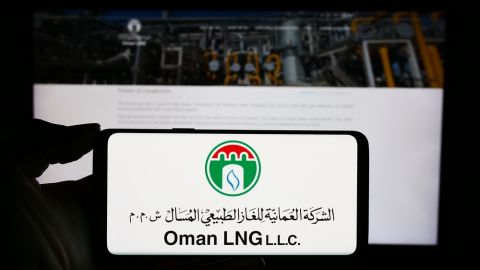 Oman secures 10-year LNG supply deal with Shell