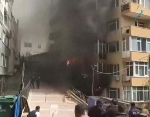 إطفاء حريق ضخم في أنقرة (فيديو)