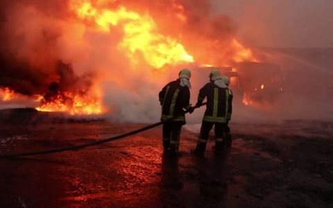 فيديو: حرق منازل وتهجير للأقباط من قرية في صعيد مصر