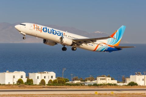 FlyDubai flight from Dubai to Israel makes U-turn, fears of Iranian attack grow