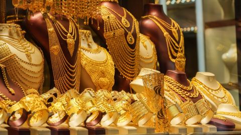 Gold prices in Dubai Today Thursday, April 11, 2024